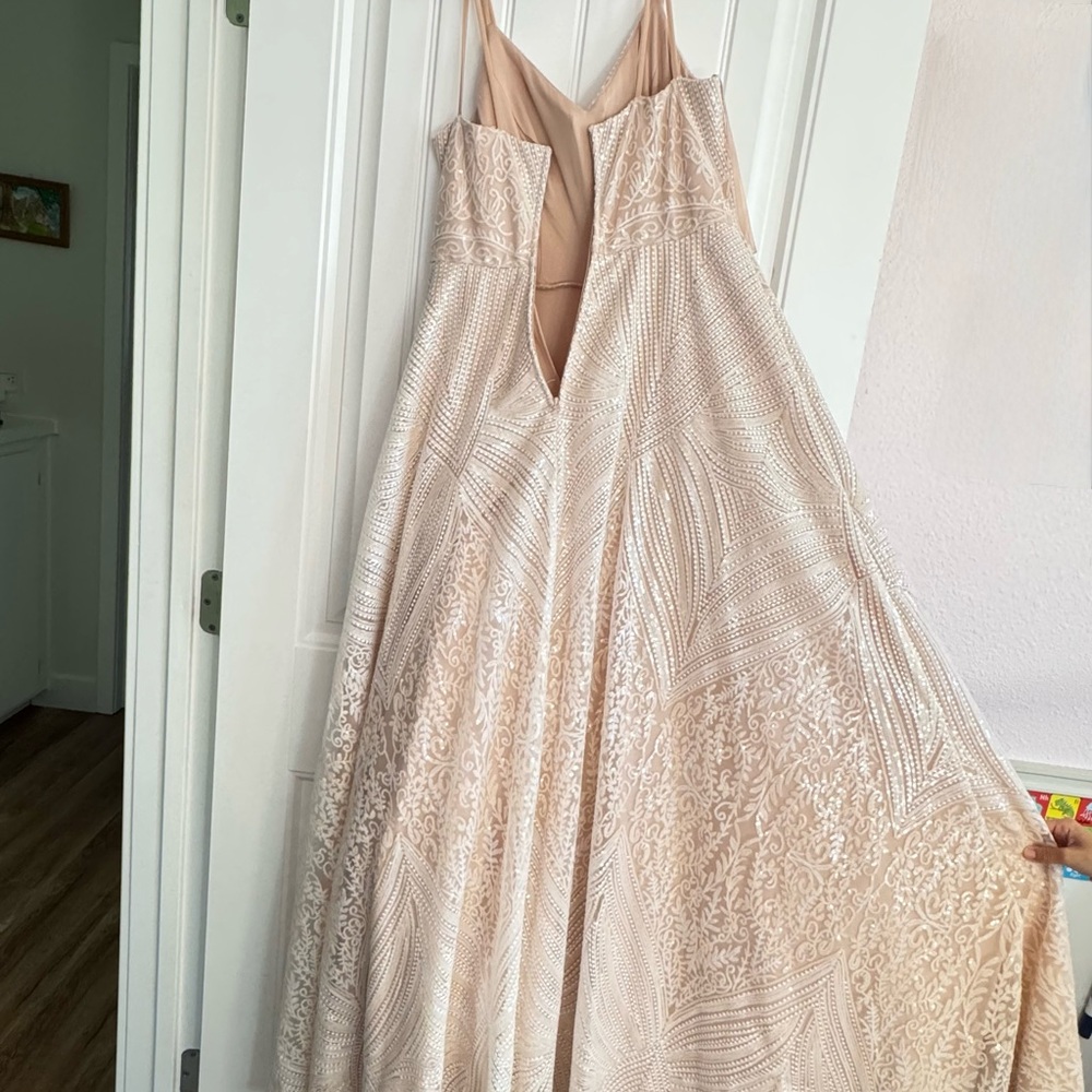 City Triangles Cream Lace Maxi Dress - Picture 2 of 4